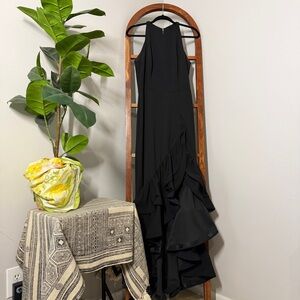 Betsy & Adam 12 Black Ariella Tiered Ruffle Hem Halter Neck Dress Gown